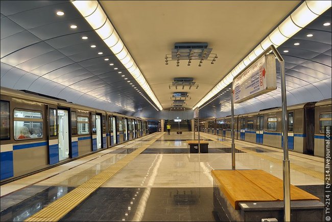 В Казани запущены три новые станции метрополитена