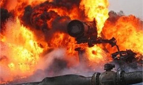 Колумбийские повстанцы взорвали нефтепровод