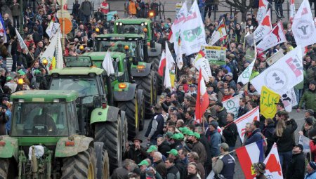 Европейские фермеры потребуют компенсации от ЕС за санкции