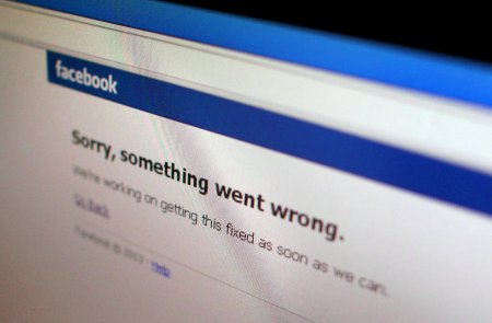 Новость о том, что Facebook станет платным оказалась фейком