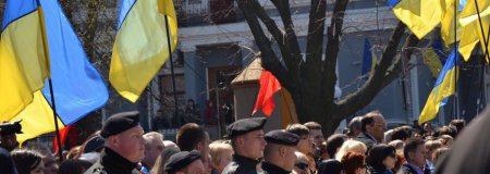В Одессе «Самооборона Майдана» схлестнулась с людьми под «Знаменем победы»  ...