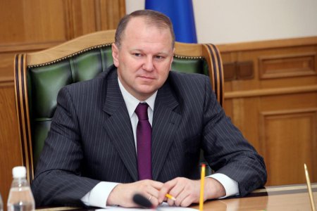 Сайт Кремля вновь отправил в отставку губернатора Калининградской области