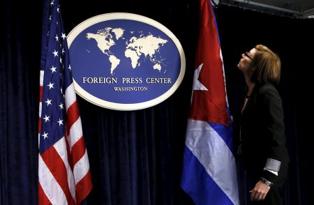 США и Куба официально восстановили дипломатические отношения