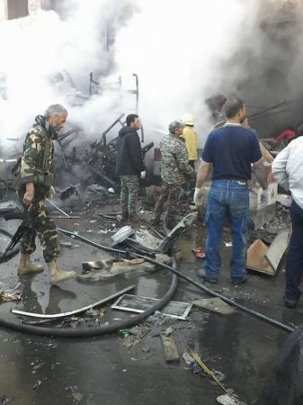 В результате тройного теракта в Дамаске погибли более 50 человек, 110 ранены