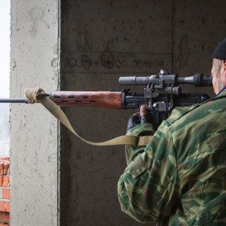 Русский снайпер мочит «животных» с расстояния 1300м.
