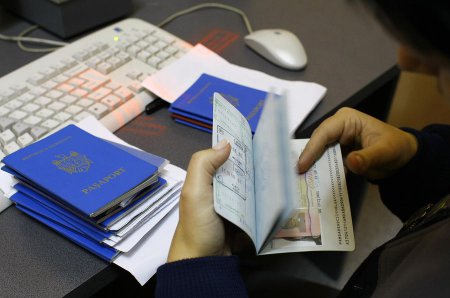 Нелегальная ассоциация: украинцы подделывают молдавские паспорта для въезда ...