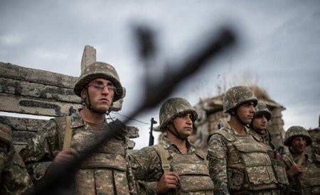 Азербайджанский и армянский военнослужащие погибли в перестрелке в Нагорном Карабахе
