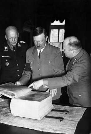 Гитлеризм мозга: Учит ли история чему-нибудь