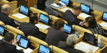 Депутатам Госдумы следующего созыва установят новые планшеты для голосовани ...