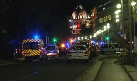 В Ницце совершен теракт, погибли не менее 80 человек 18+