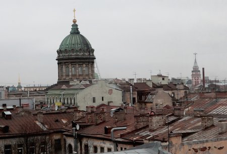 Над городом: прогулки по крышам как туризм нашего времени