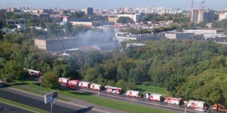 При пожаре на складе в Москве погибли 17 человек