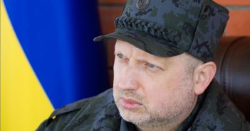 Турчинов отрицает создание штаба по борьбе с протестами