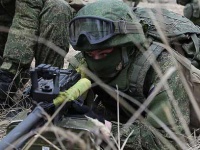 Российский спецназ получил маскировочную пасту против тепловизоров - Военны ...
