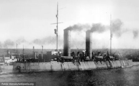Подняли со дна: походы и войны ледокола «Красин»