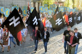 Тяжелый случай: украинские нацисты стали бояться «русских вампиров»