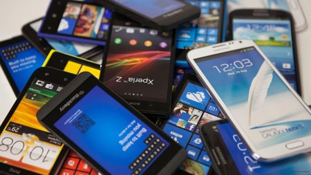 Эксперты определили самые популярные в России смартфоны