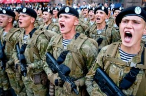 Украина хочет покончить с Донбассом, объявив войну России