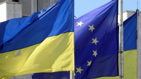 Deutsche Welle: Впереди у Украины тяжелый путь, несмотря на визовую либерализацию (перевод)