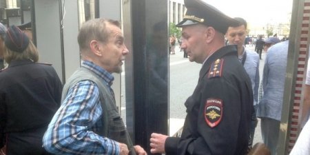 Пономарев обвинил Навального в предательстве из-за переноса митинга