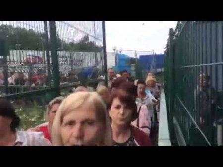 Украинский безвиз на польской границе в действии