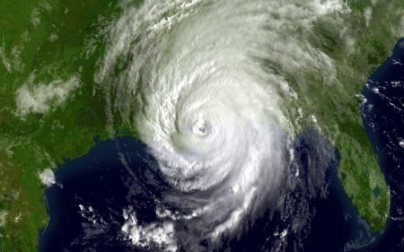 Как ураганы получают свои имена?