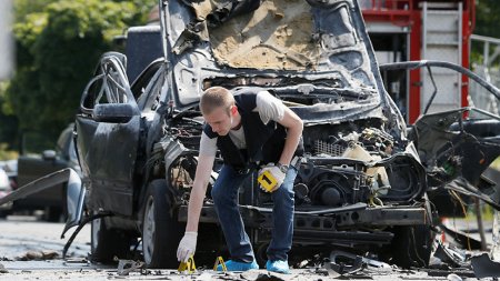 «Взрыв был слышен во всём микрорайоне»: в Киеве полковник украинской разведки погиб в результате подрыва автомобиля