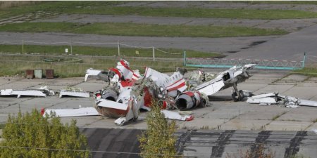 Подкомиссия по крушению Ту-154 под Смоленском объявила о признаках взрыва