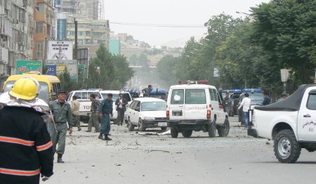 Афганистан: Террористы взяли заложников в шиитской мечети Кабула