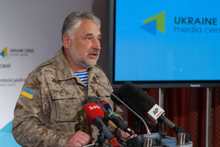 Жебривский попросит проверить обвинения в контрабанде со стороны Савченко