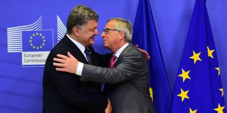 Юнкер напомнил Порошенко, что Украина не относится ни к ЕС, ни к НАТО