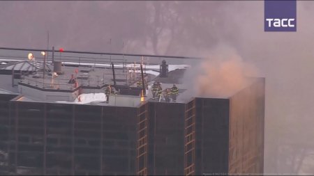 В Нью-Йорке горит здание Trump Tower
