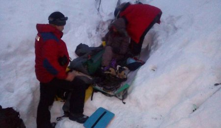 На Закарпатье туристка скатилась в 300-метровую пропасть, сорвавшись со склона