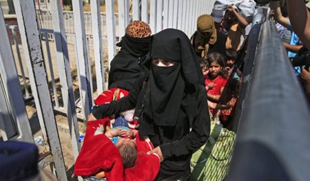 В Ираке из плена вызволены 25 россиянок с детьми