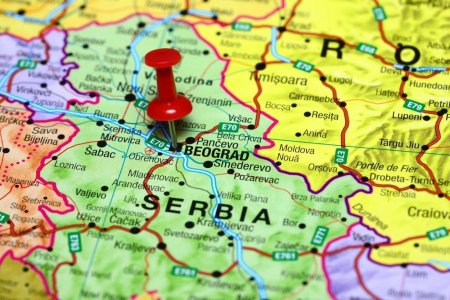 Как Белград склоняют к «компромиссу» по Косово