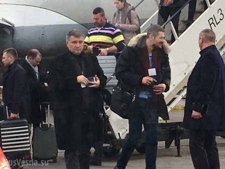 После разгона «Михомайдана» Аваков отбыл в Германию (ФОТО)