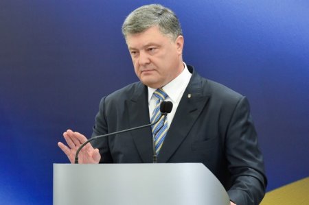 Порошенко назвал давление Запада по антикоррупционному суду «вмешательством в дела Украины»