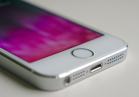«Билайн» распродает iPhone по невероятно низким ценам