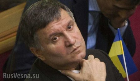 Аваков ответил на вопрос, когда он заговорит на украинском (ВИДЕО)