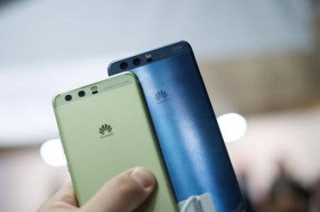 «Новый лидер»: Huawei впервые обогнала по продажам в России Apple
