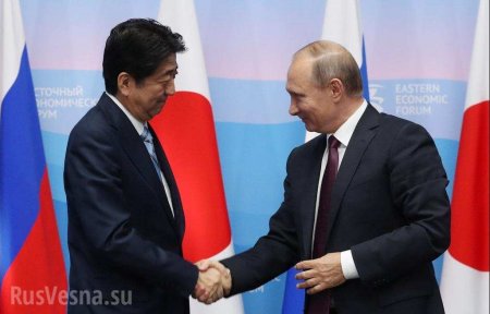 Абэ обещал Путину, что не разместит базы США на Курилах, если Россия отдаст острова