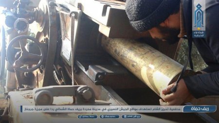 После химической атаки в Алеппо обострилось противостояние в провинциях Хама и Идлеб