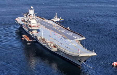 Что делать с авианосцем: «Адмирал Кузнецов» может не вернуться в строй