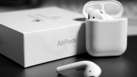 «AirPods это то, за что я ненавижу Apple»: Поклонники отказываются от бренда из-за неадекватной цены аксессуаров