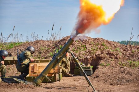 Окраины Донецка вновь оказались под огнём боевиков ВСУ