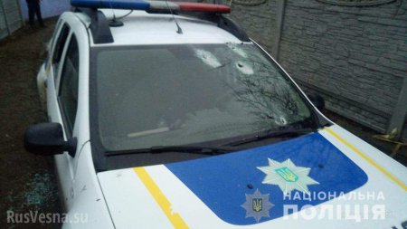 Преступник расстрелял полицейский автомобиль под Киевом: проводится спецоперация (ФОТО)