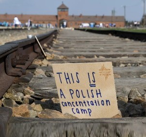 О польском двоемыслии и вкладе в Холокост