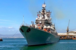 Россия ввела конвойную систему в Мировом океане для защиты своих судов от С ...