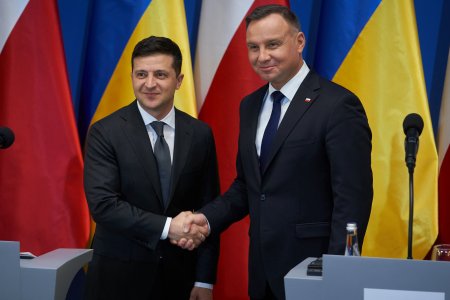 Эксперт объяснил, как Польша планирует обескровить Россию с помощью Украины