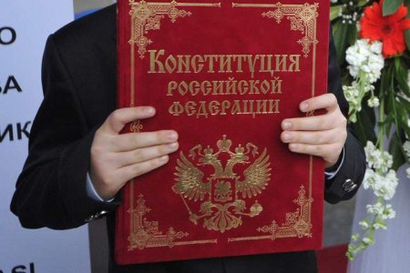 Обновлённая Конституция РФ не позволит властям пренебрегать ежегодной индек ...
